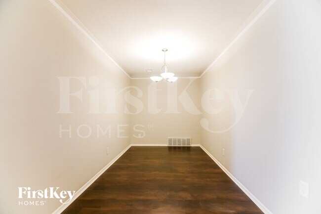 Foto del edificio - 6332 Norma St