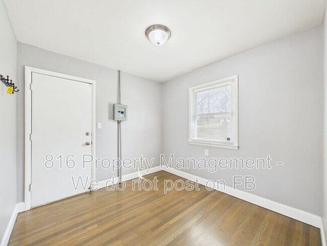 Building Photo - 6003 Norledge Ave