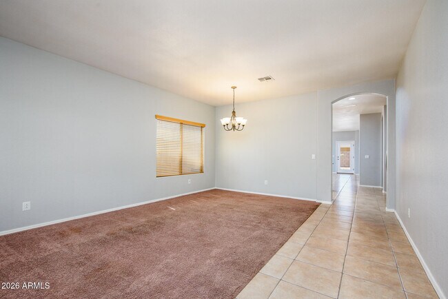 Foto del edificio - 44317 Rhinestone Rd