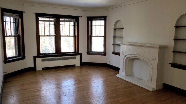 Foto del edificio - 29 N Brainard Ave