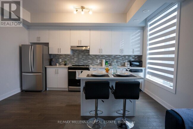 Photo du bâtiment - 9560 Islington Ave.