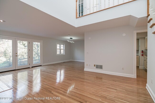 Foto del edificio - 21 Rock Creek Woods Dr