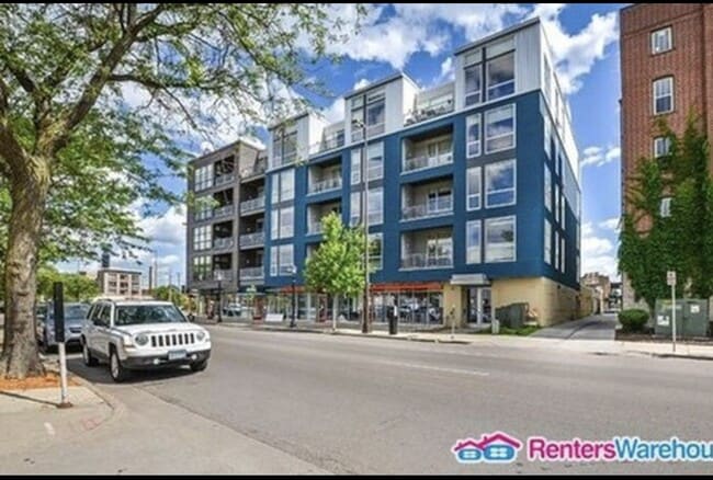 Building Photo - 1211 Lagoon Ave