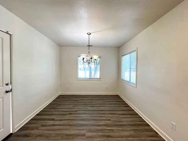 Building Photo - 2 UNITS IN ONE!! A 3 bed, 2 bath FRONT house with a 1 bed 1 bath ADU, located in San Bernardino!