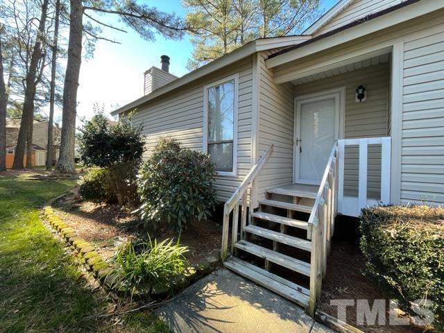 Primary Photo - 129 Lake Pine Dr