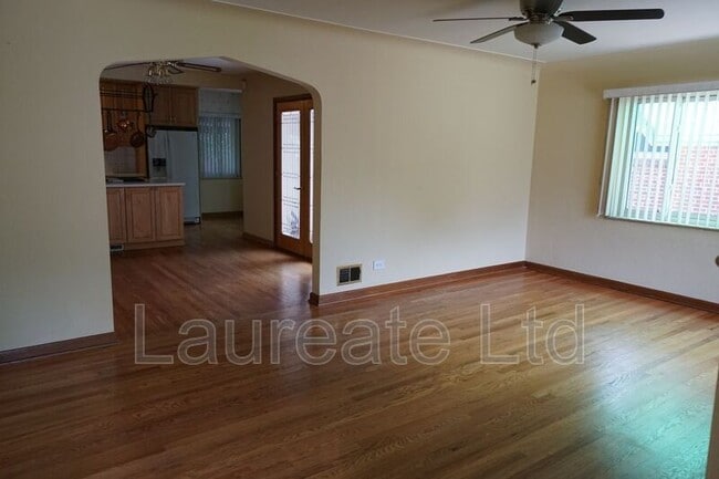 Photo - 720 Ivy St House