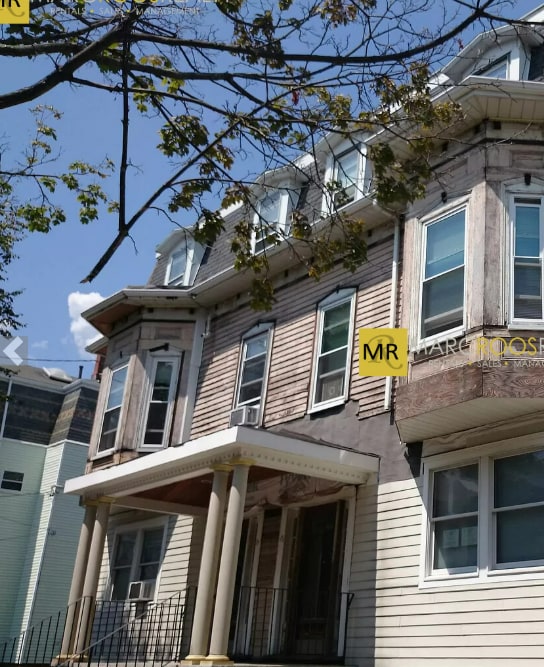 Building Photo - 77 Easton St