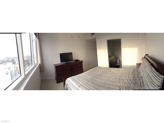 Foto del edificio - 253 NE 2nd St