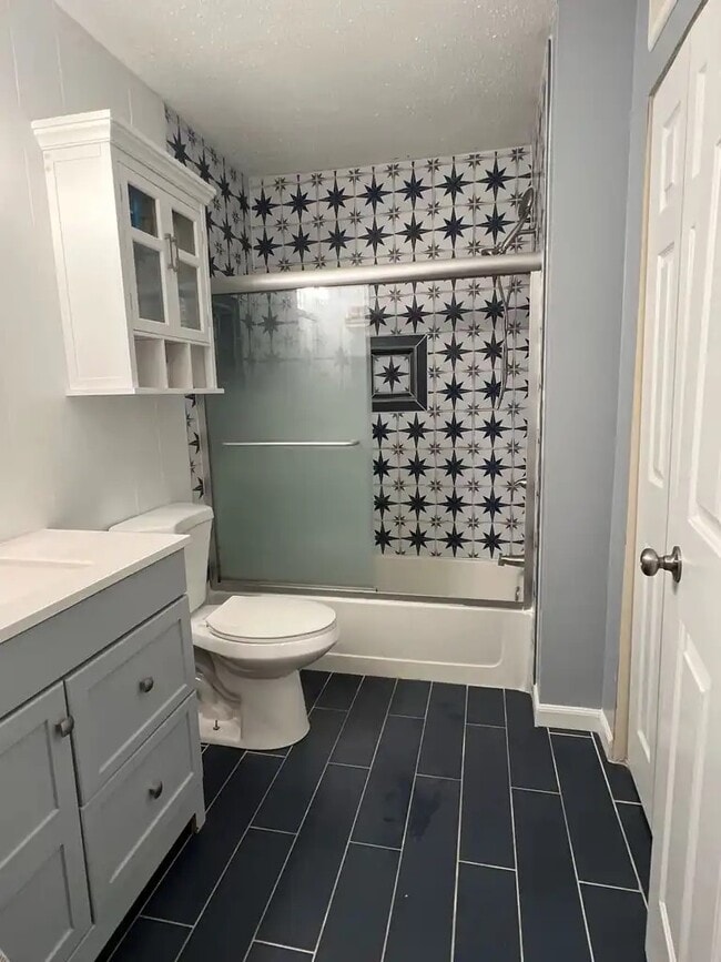 Building Photo - 109 Prosperity Ave SE