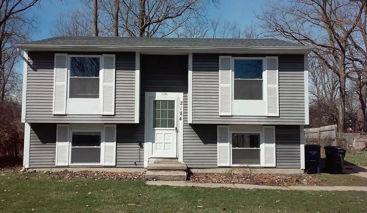 Principal - 2184 Hemlock Dr