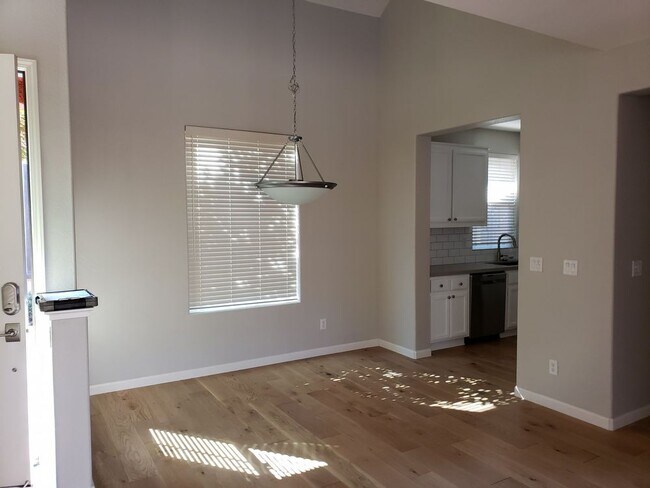 Building Photo - 828 Copper Ln.