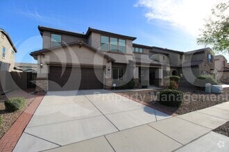 Building Photo - 3159 E Chisum Ln