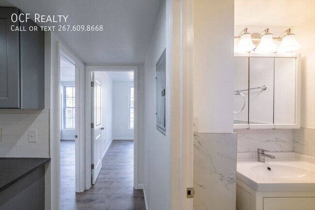 Foto del edificio - 1726 Pine St