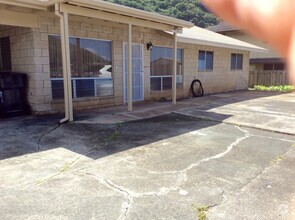 Building Photo - 3019 Kahaloa Dr