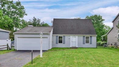 Building Photo - 1488 Red Leaf Ln