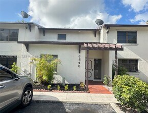 Building Photo - 6848 SW 37th St