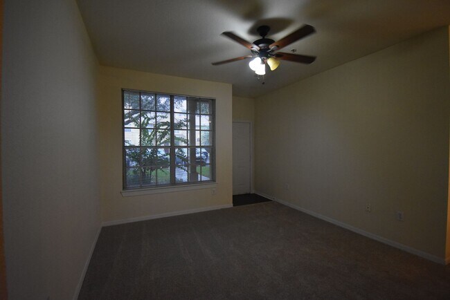 Foto del edificio - 850 Grand Regency Pointe