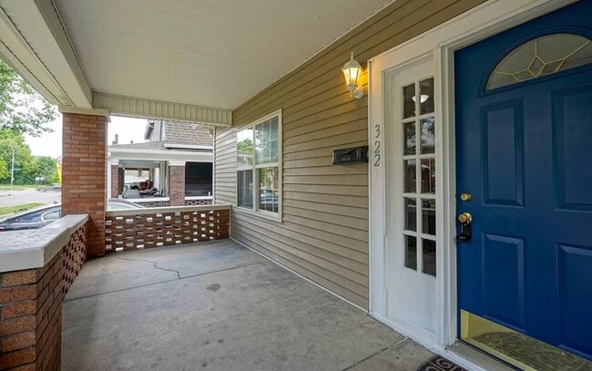 Building Photo - 322 N Grant Ave