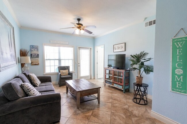 Photo - 7000 Seawall Blvd Apartment