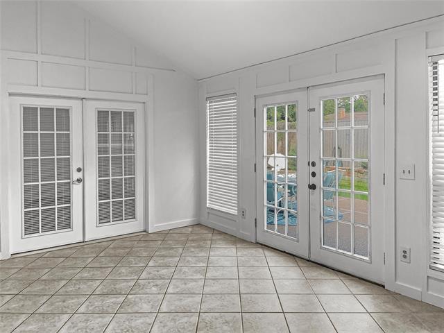 Foto del edificio - 2106 Glen Forest Ln