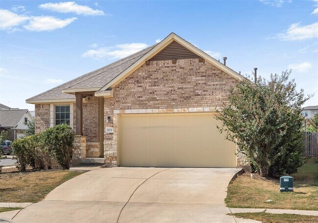 Foto del edificio - 925 Centerra Hills Cir