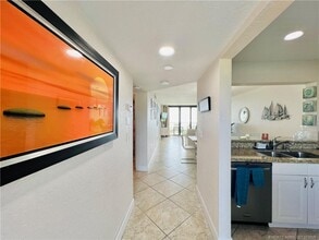 Building Photo - 4250 N Hwy A1A