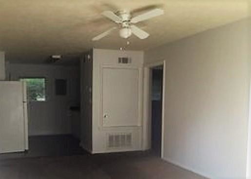 Building Photo - 3811 Mosley Ave