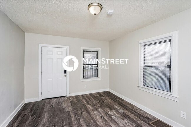 Foto del edificio - 2 Bedroom Pet-Friendly Home in Louisville,...