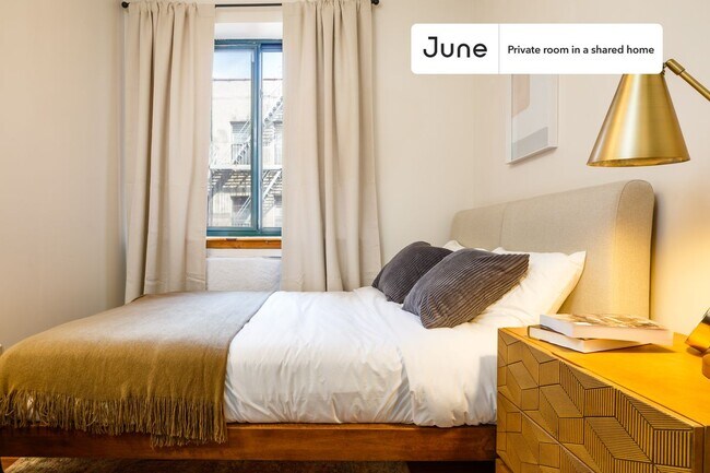 Foto del edificio - Room in Shared 5 bed/2 bath home