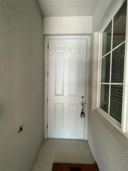 Foto del edificio - 14051 Heritage Landing Blvd
