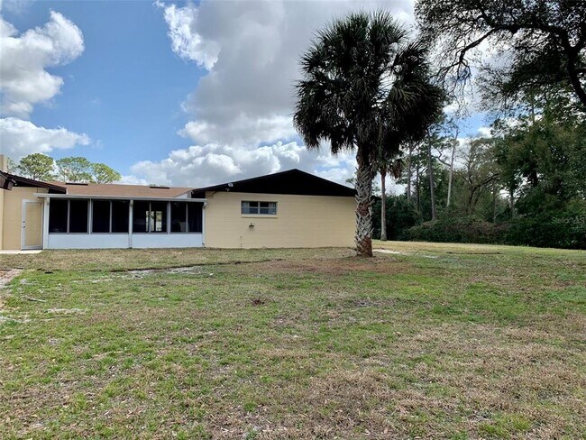 Foto del edificio - 304 Adair Ave