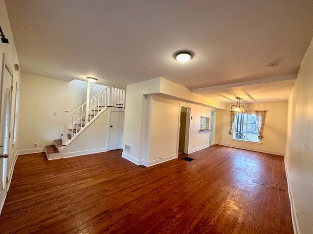 Building Photo - 3039 N Honore St