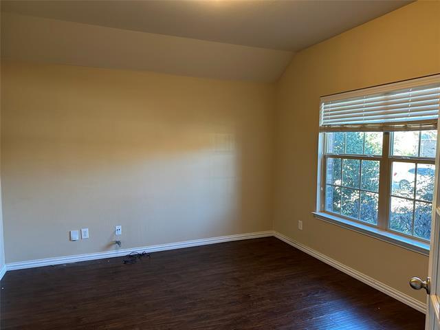 Foto del edificio - 2116 Jasmine Valley Drive