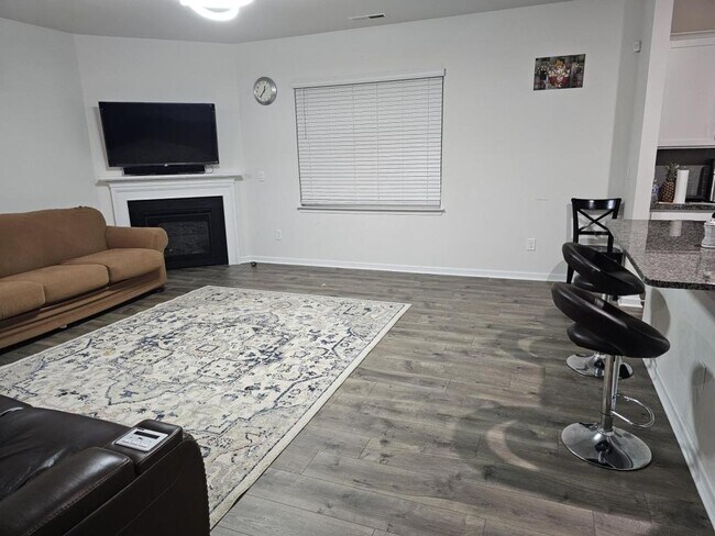 Foto del edificio - 7424 Buckpasser Dr