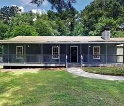 Building Photo - 6250 Silver Spur Dr