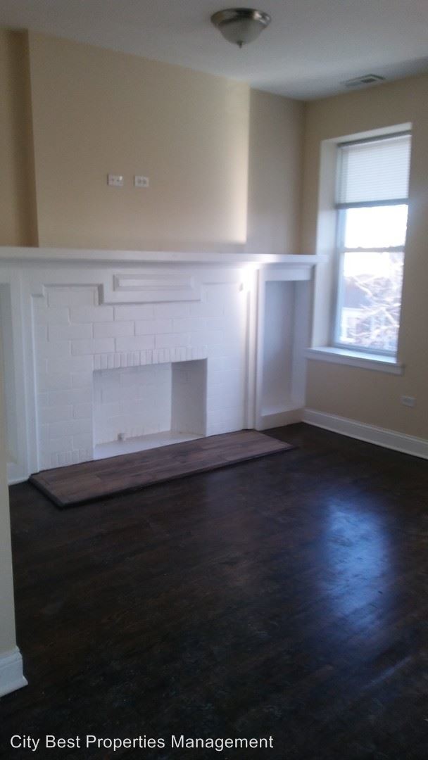 Building Photo - 4838 N Troy St