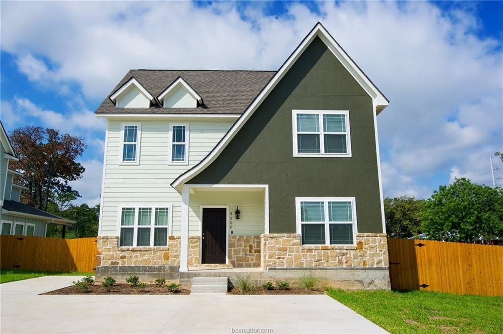 Photo - 3200 Link St (Bryan, TX)