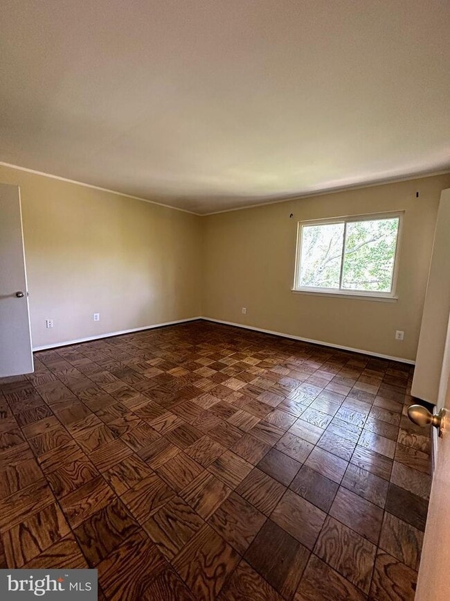 Building Photo - 7985 Audubon Ave