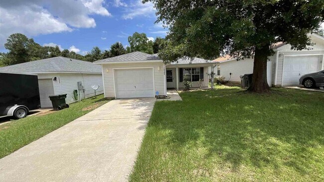 Building Photo - 1695 Condor Dr