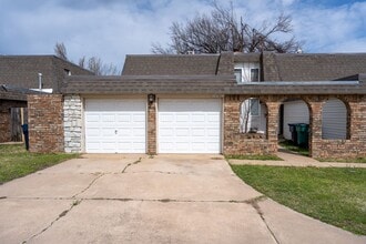 Building Photo - 4709 NW 63rd St