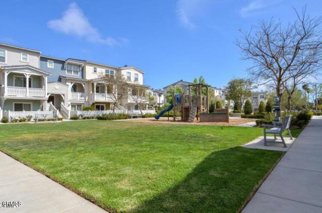 Foto del edificio - 1842 Yawl Pl