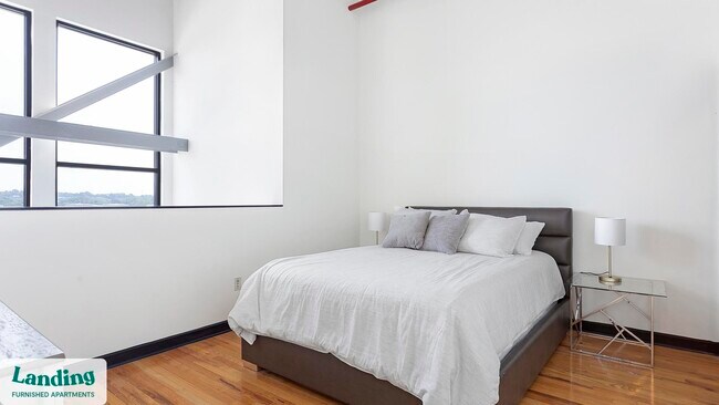 Foto del edificio - 700 Everett St