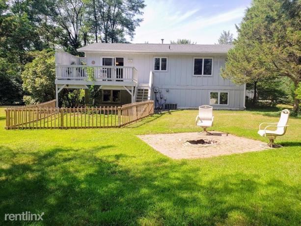 Building Photo - 5 br, 2 bath House - 289 Quant Court N