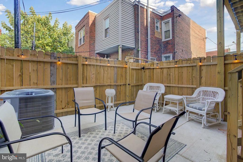 Primary Photo - 1735 S 23rd St