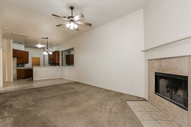 Foto del edificio - 4050 Cottage Park Ct