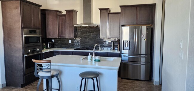 Foto del edificio - 5901 Witkin St SE