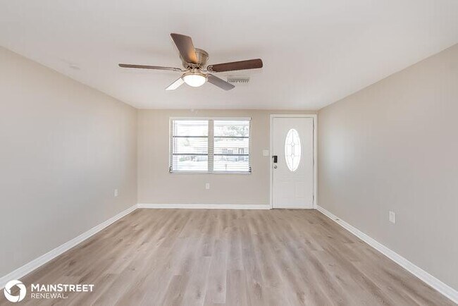 Foto del edificio - 9010 CHANTILLY LN, PORT RICHEY, FL 34668