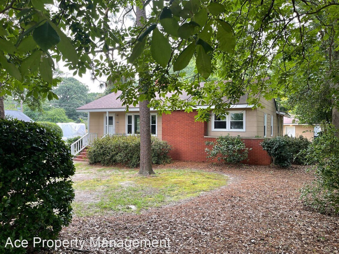 Primary Photo - 3 br, 2 bath House - 606 Roxie Avenue