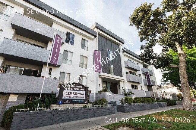 Building Photo - 245 Serrano - Gorgeous, fully renovated bu...