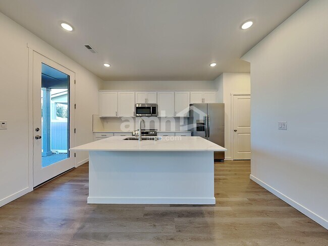 Foto del edificio - 5118 Turnstone St SE